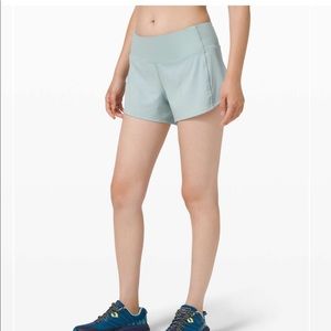 lululemon Speed Up Mid-Rise Short 4”
